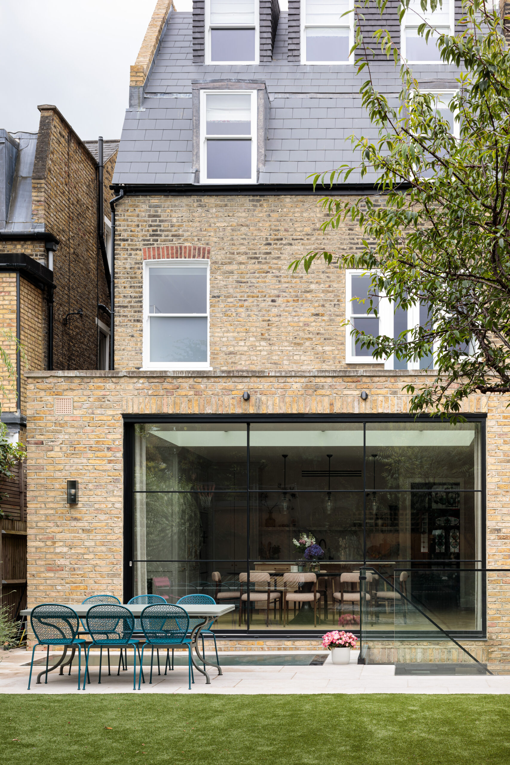 Rear extension